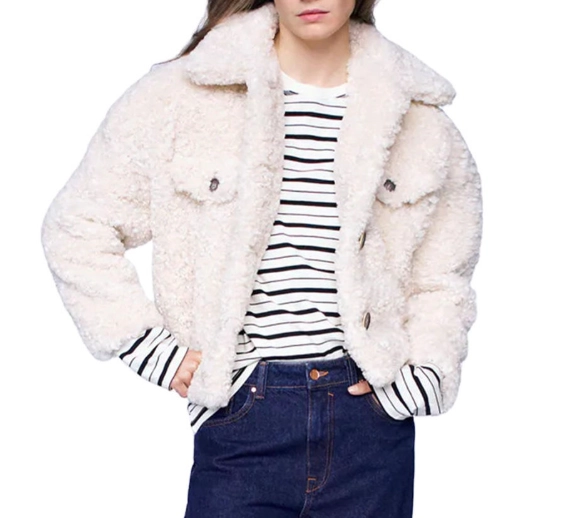 How Does Fabric Choice Impact Warmth in Winter Woolen Jackets for Women?